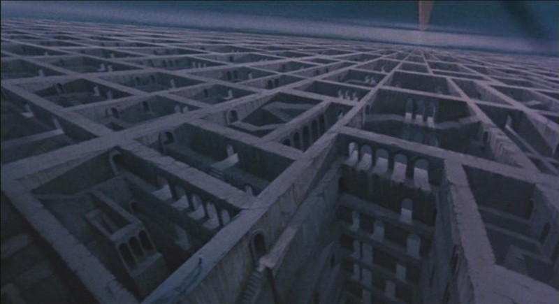 Illustration for article titled Watching all 9 Hellraiser movies is an exercise in masochism